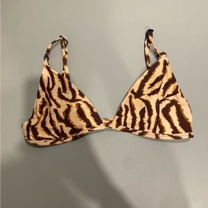 Stone Fox Tiger Top